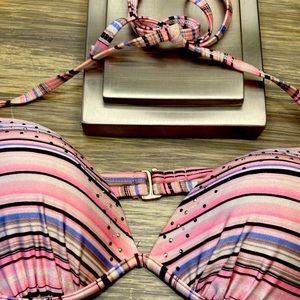 Tahiti bathing suit top nwot size large